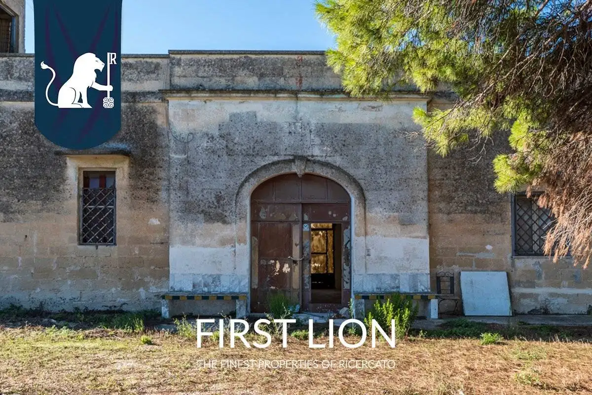 Rustico - Casale in vendita a Lecce