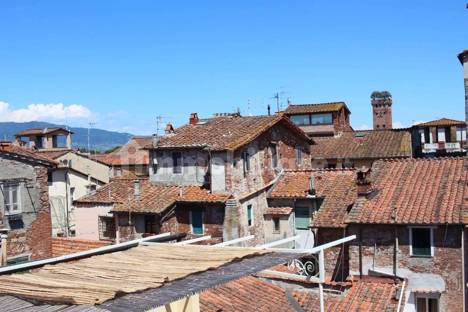 Appartamento in vendita a Lucca