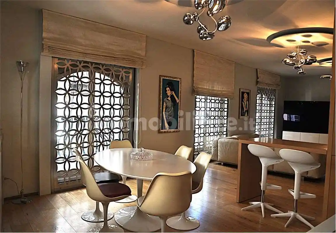 Quadrilocale piazza della Loggia 1, Loggia - Garibaldi, Brescia - foto 5