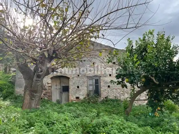 Casa indipendente in vendita a Saponara