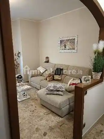 Appartamento in vendita a Pieve Porto Morone