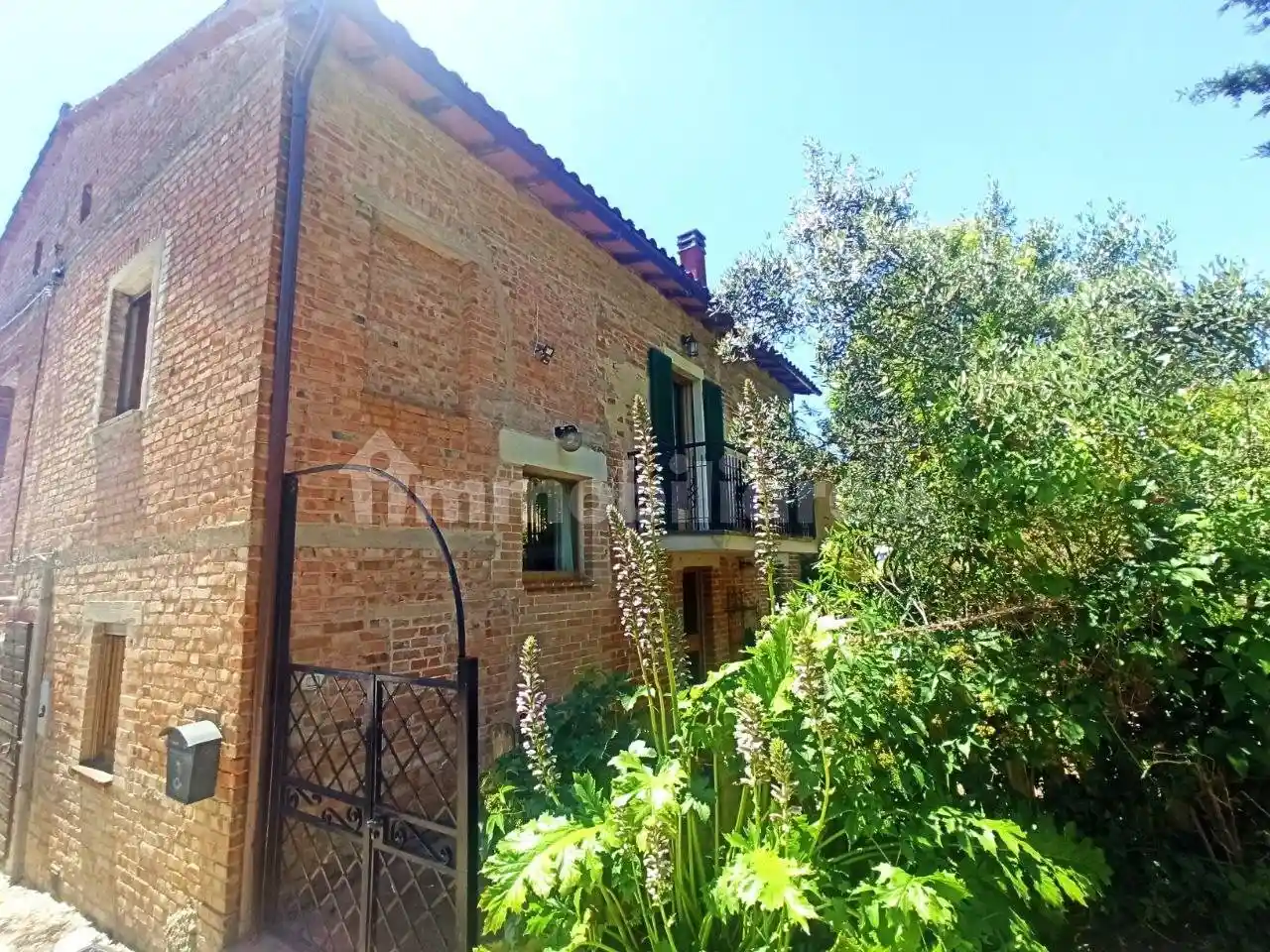 Villa a schiera frazione Gioiella, Gioiella, Castiglione del Lago - foto 2