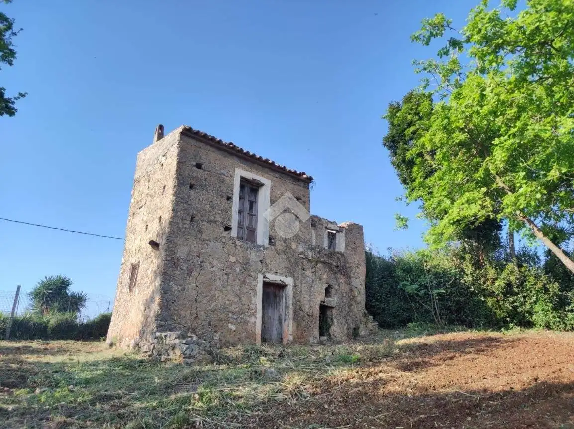 Rustico - Casale in vendita a Maierà