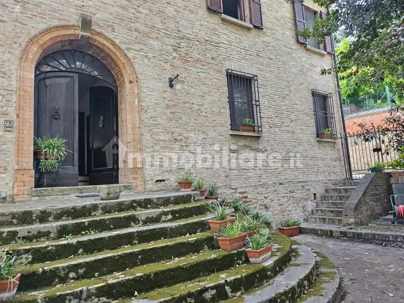 Villa unifamiliare, buono stato, 995 m², Colle di Covignano, Rimini - foto 2