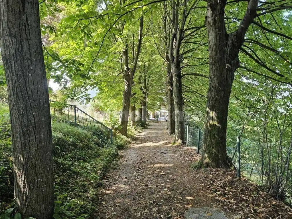 Villa in vendita a Campomorone