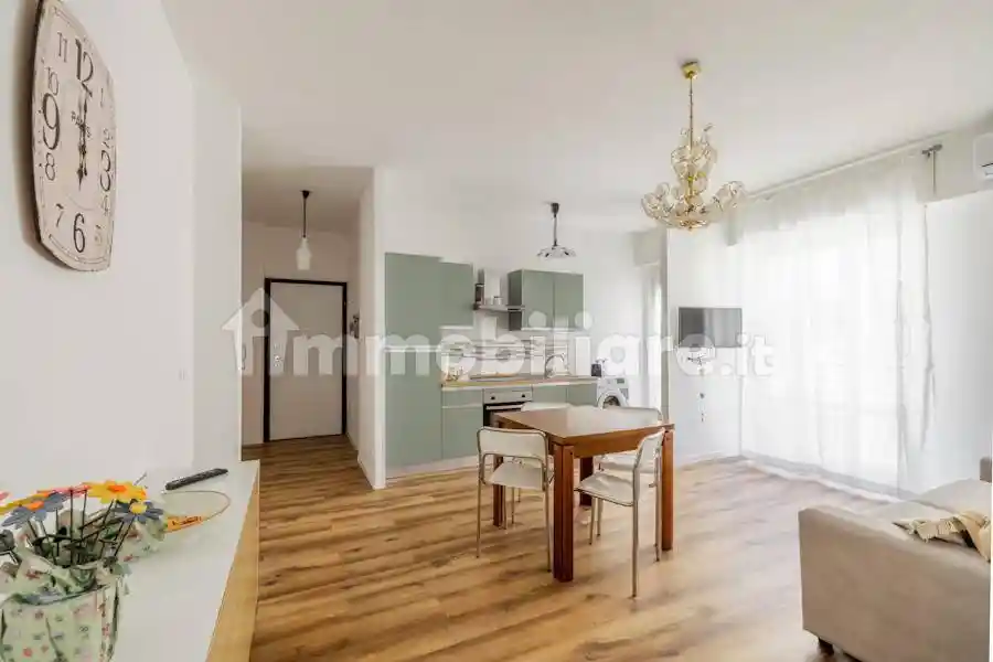 Appartamento in affitto a Finale Ligure