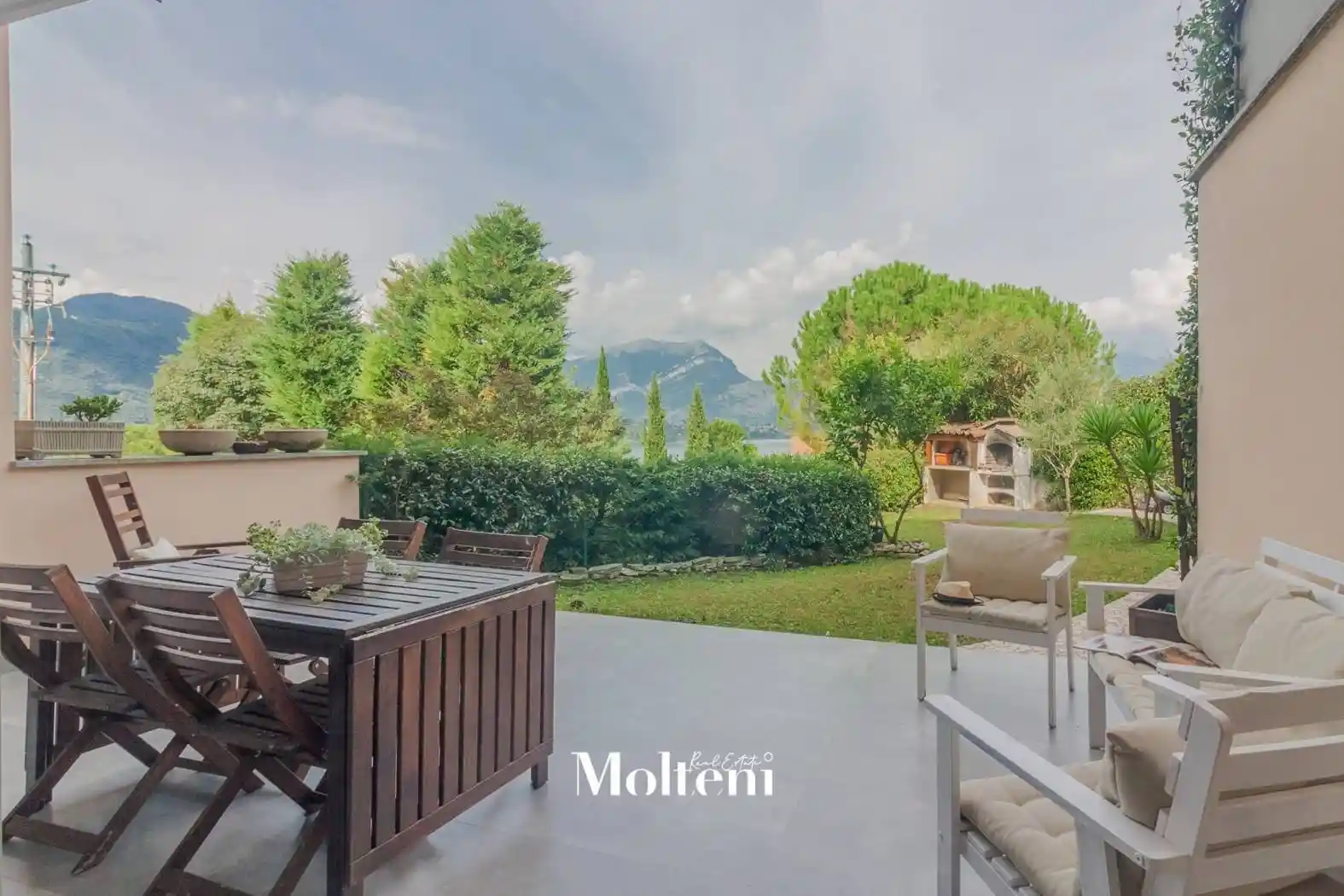 Appartamento in vendita a Lierna