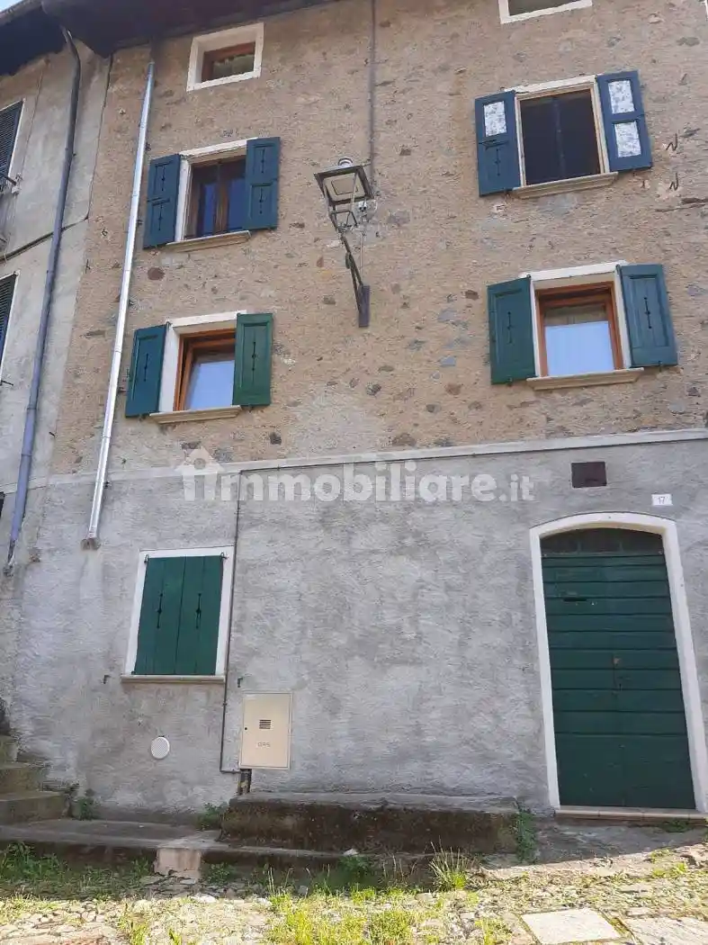 Appartamento in vendita a Tresivio