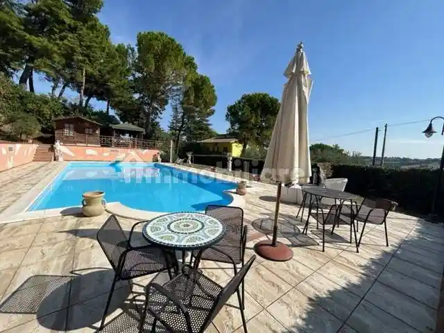 Villa in vendita a Offagna