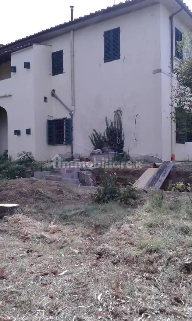Casa indipendente in vendita a Firenze