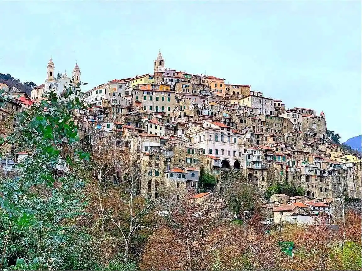 Appartamento in vendita a Ceriana