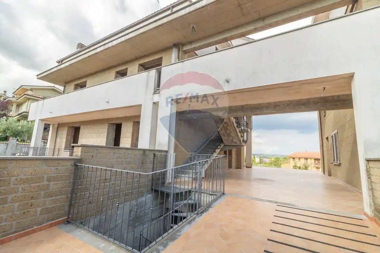 Rustico - Casale in vendita a Grotte di Castro