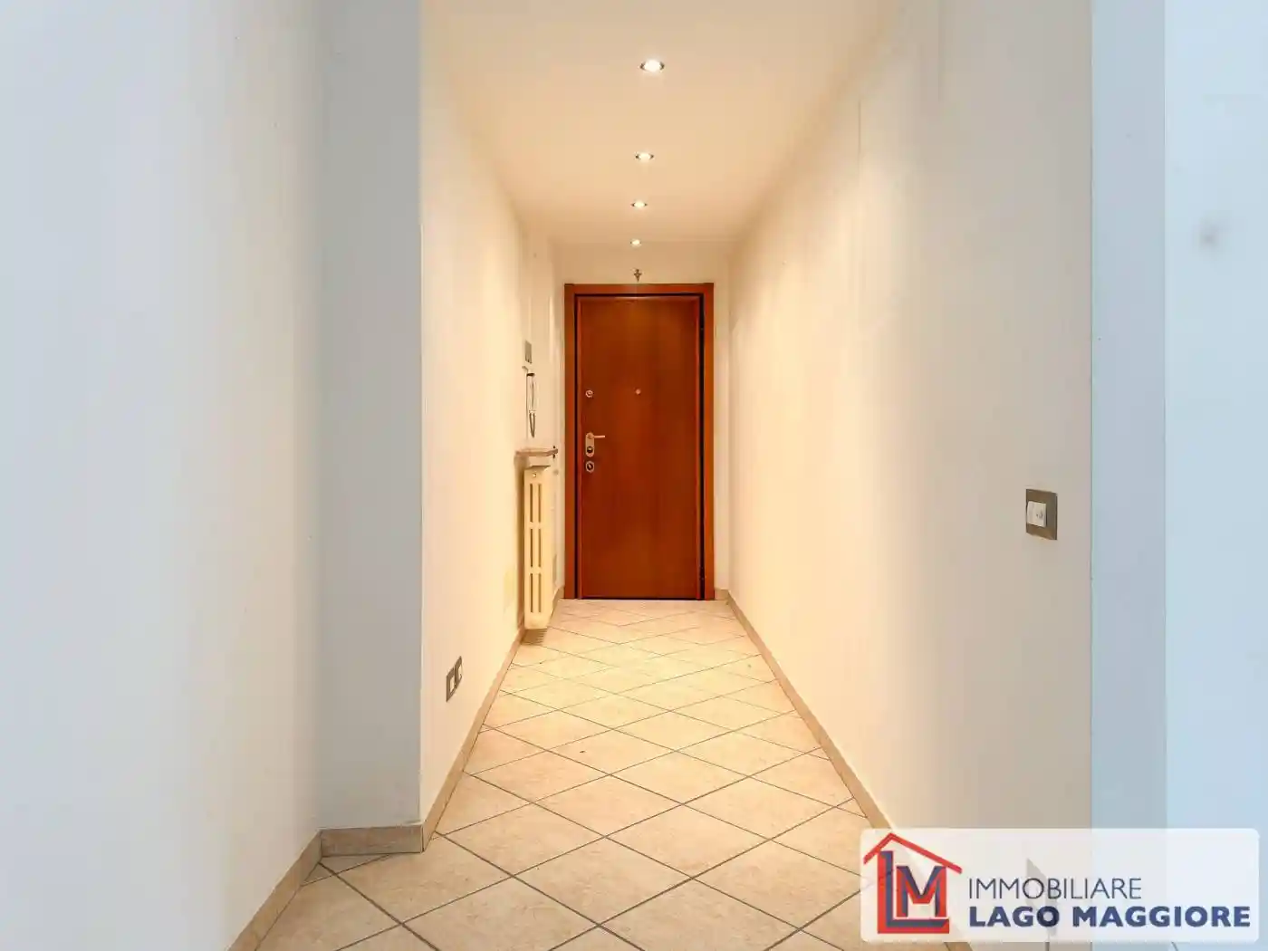 Appartamento in vendita a Gavirate