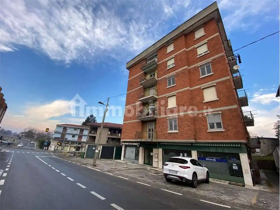Appartamento in vendita a Castelletto Sopra Ticino