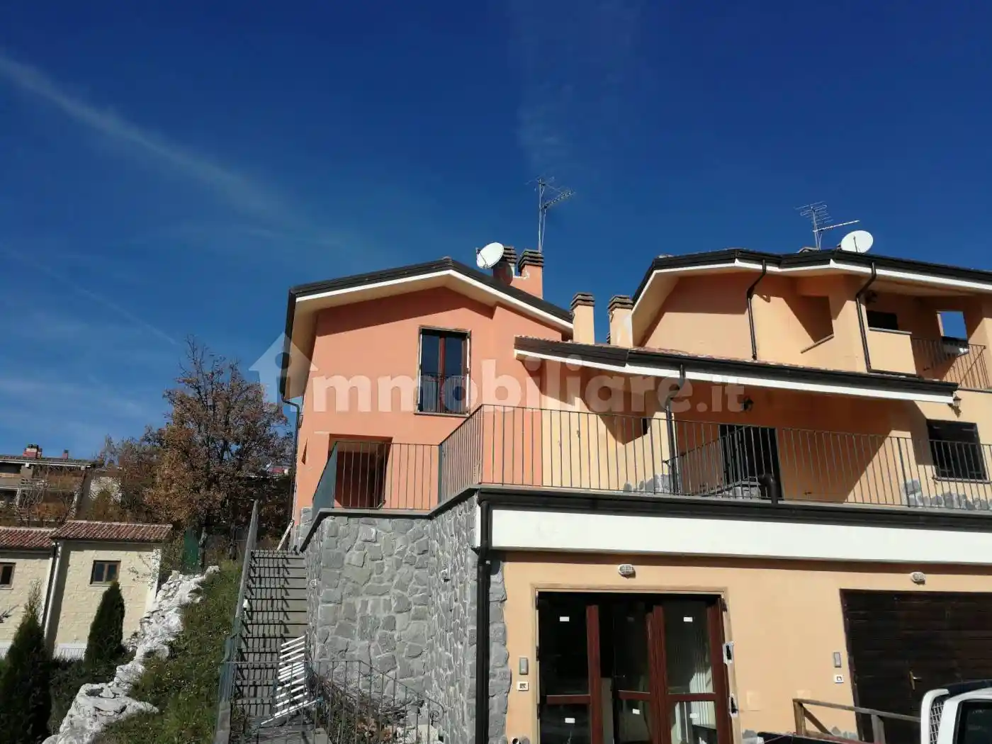 Villa a schiera via Campo Felice, Cerri, Rocca di Cambio - foto 2