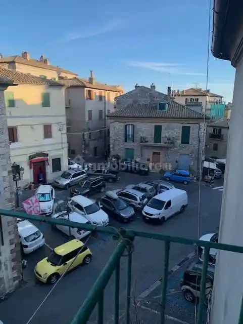 Appartamento in vendita a Tolfa