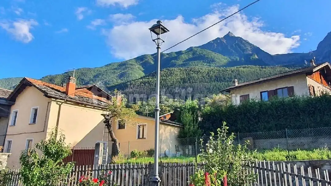 Villa in vendita a Brissogne