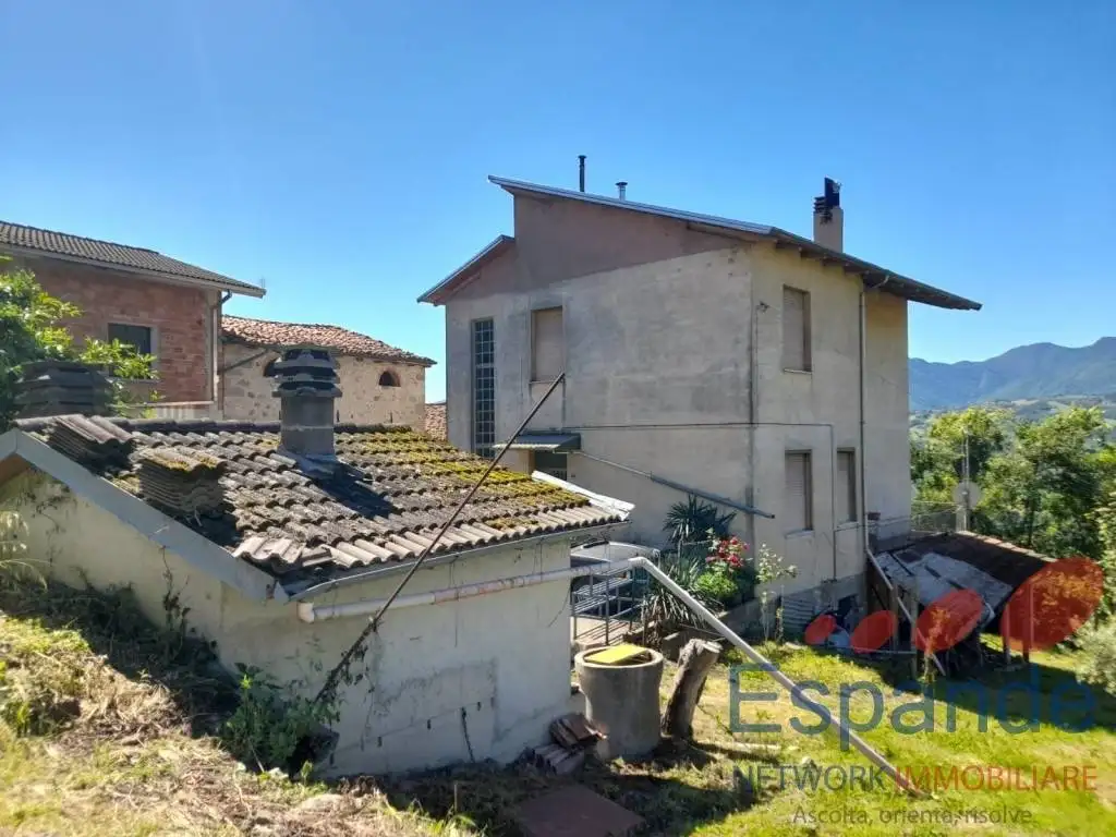Rustico - Casale in vendita a Gaggio Montano