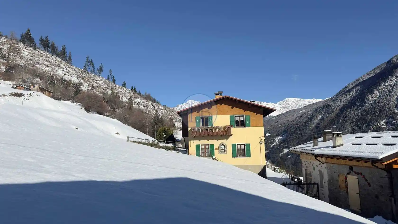 Casa indipendente in vendita a Valdisotto