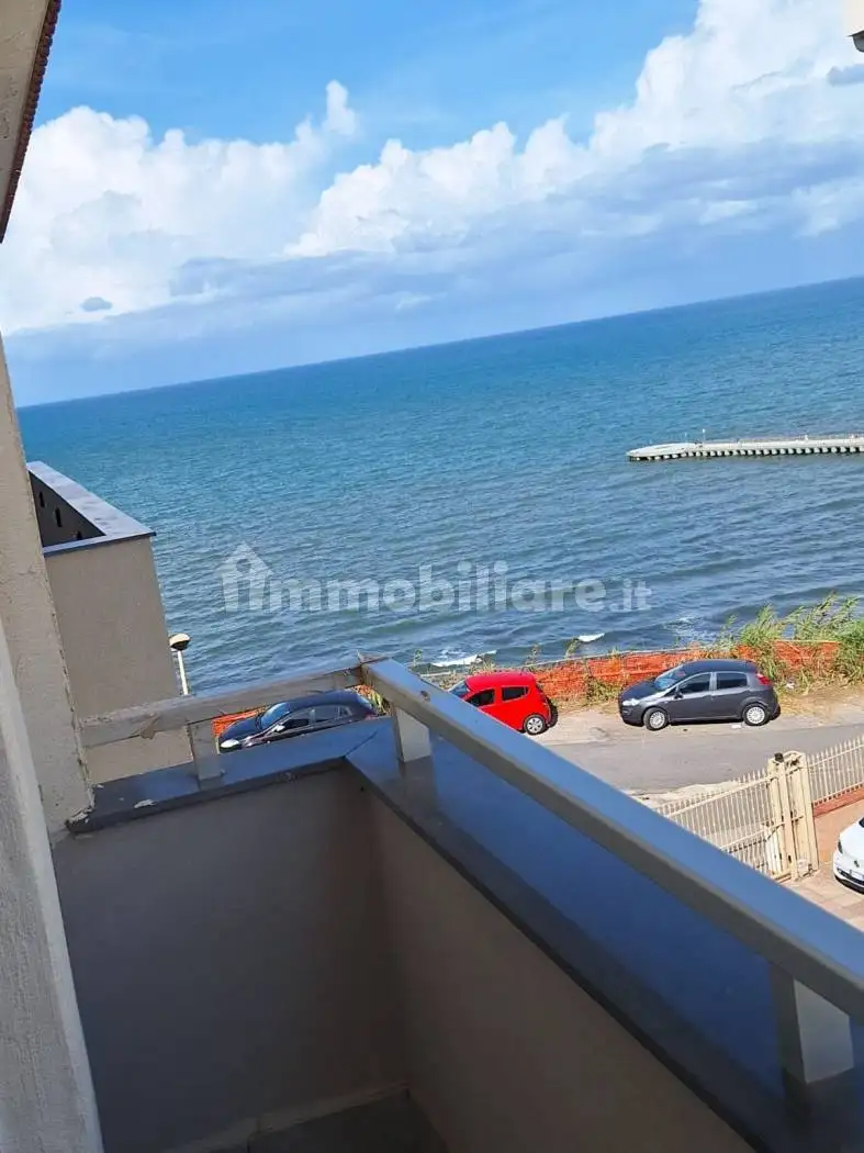 Appartamento in vendita a Monte di Procida