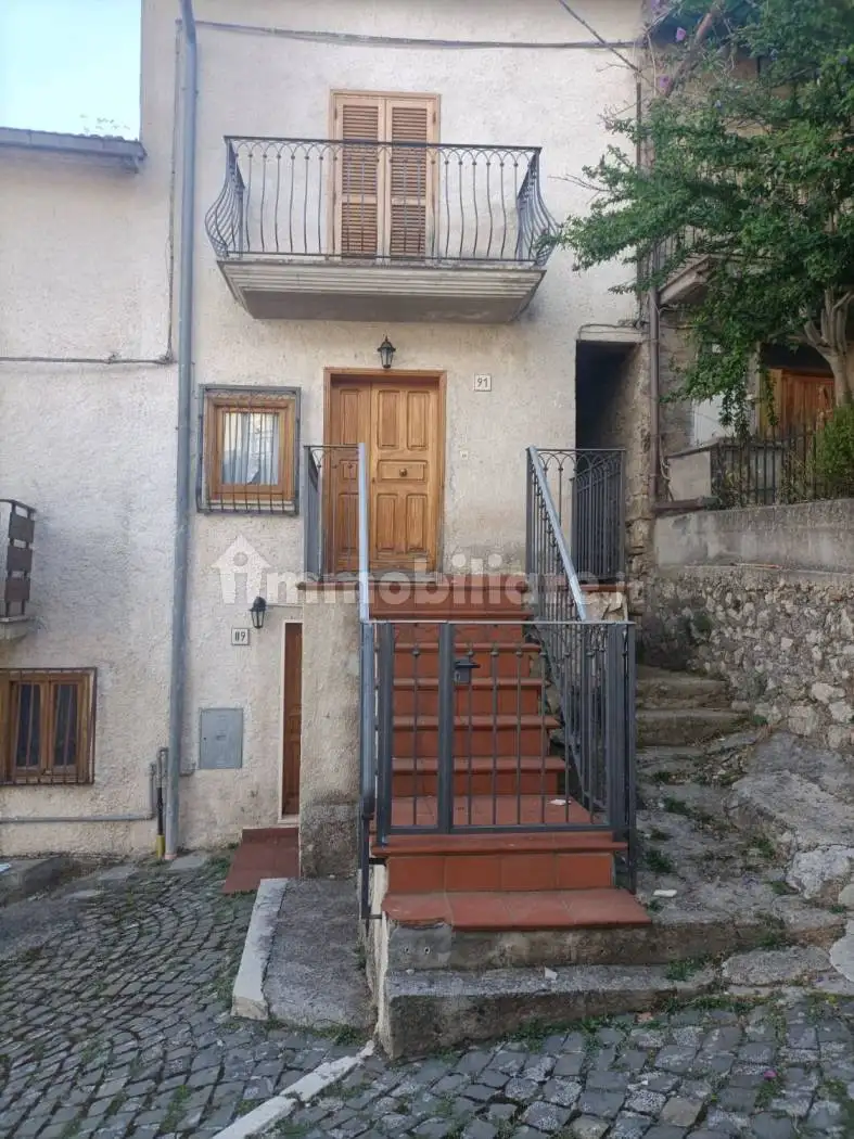 Appartamento in vendita a Tagliacozzo