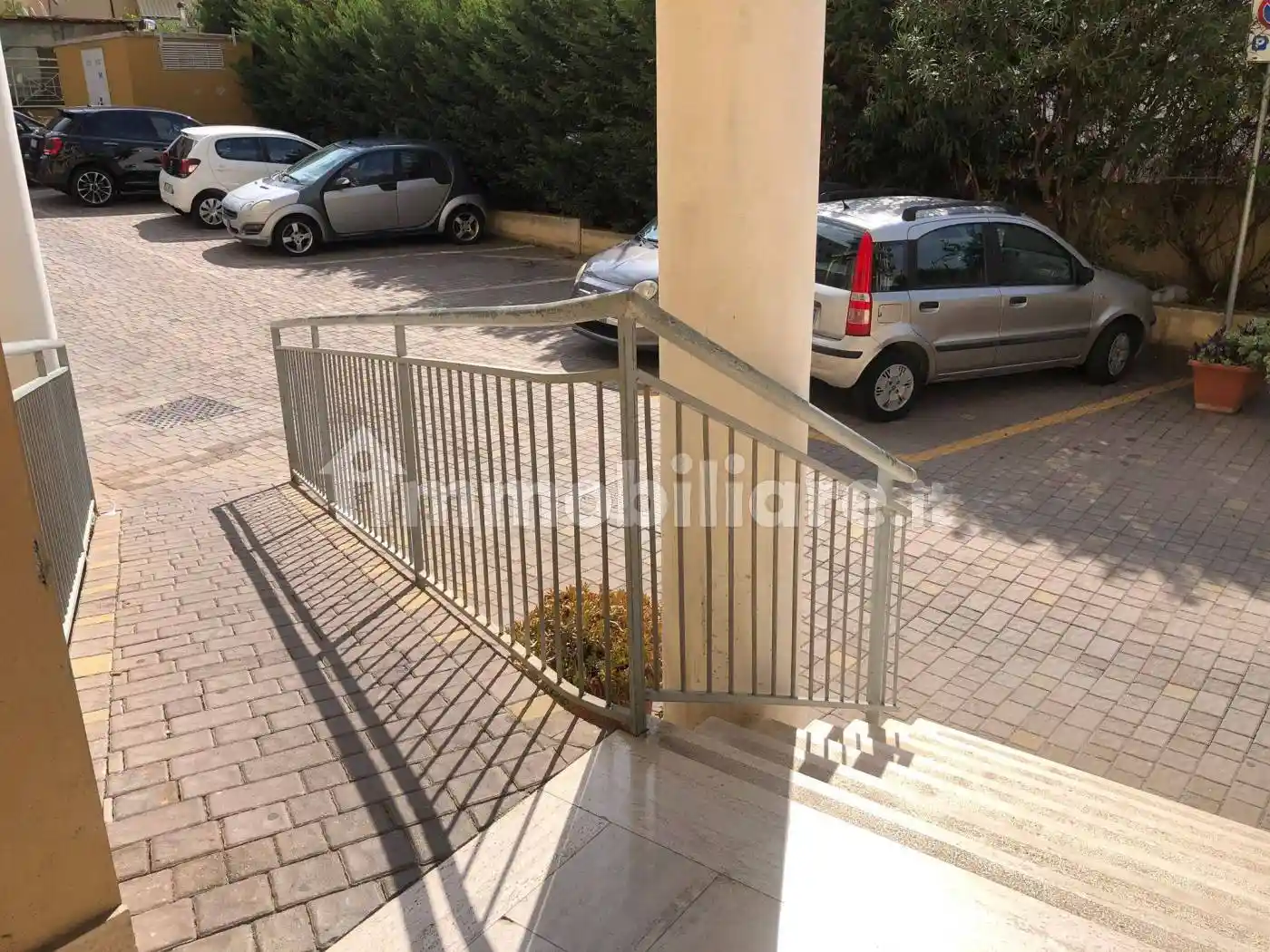 Trilocale via Unione Europea 2A, Tufolo, Farina, Crotone - foto 4