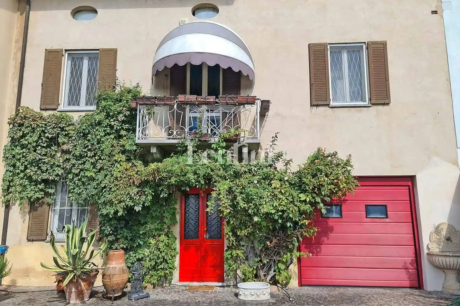 Villa in vendita a Casale Monferrato