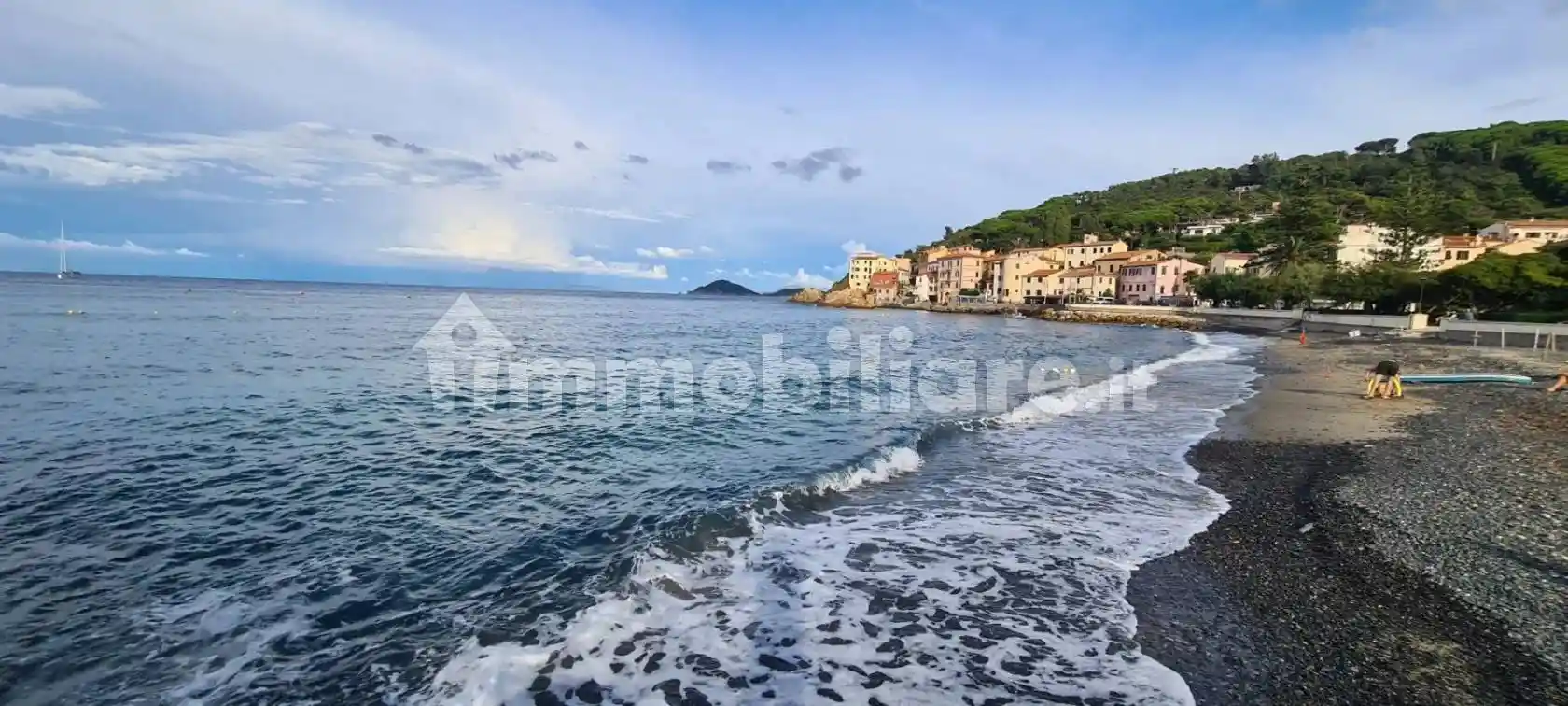 Appartamento in vendita a Marciana Marina