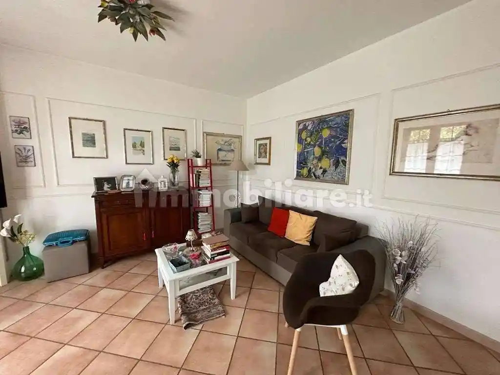 Appartamento in vendita a Ameglia