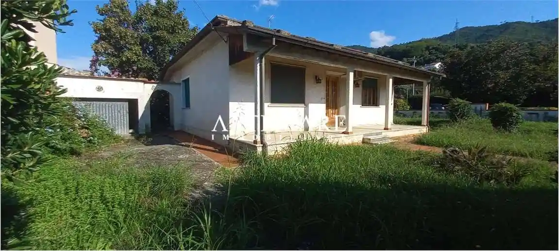 Villa in vendita a Pietrasanta