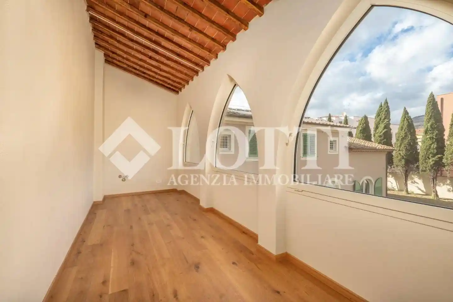 Appartamento in vendita a Cascina