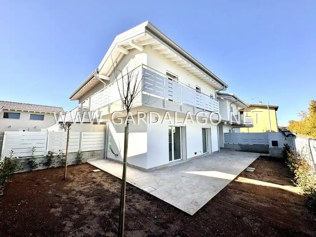 Villetta a schiera in vendita a Desenzano del Garda