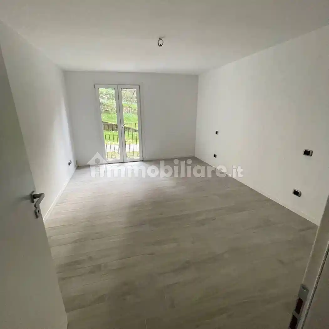 Appartamento in vendita a Esine