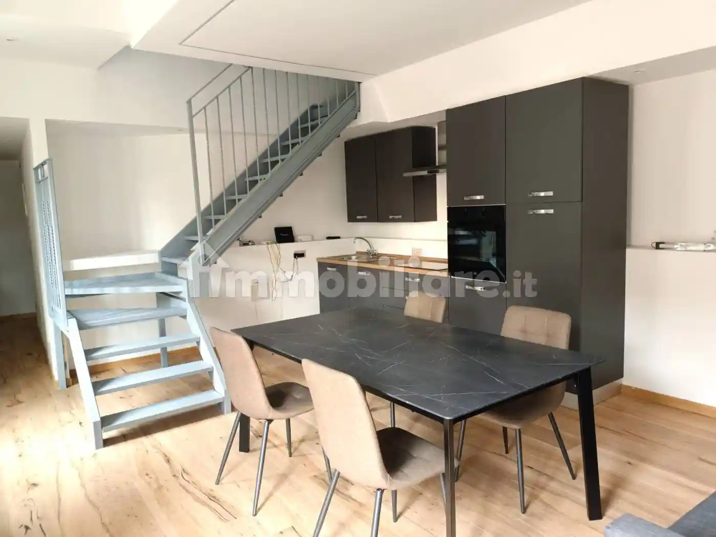 Appartamento in vendita a Como