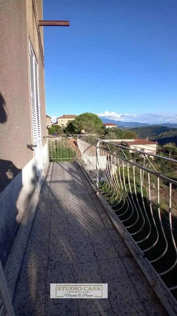 Appartamento in vendita a Rutino