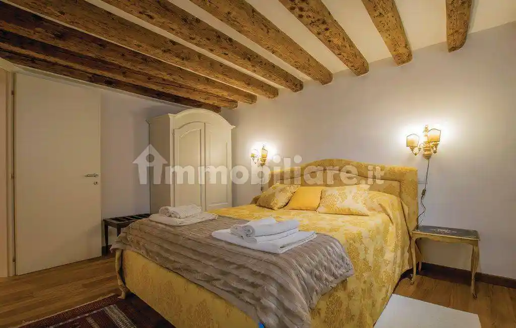 Appartamento in affitto a Venezia