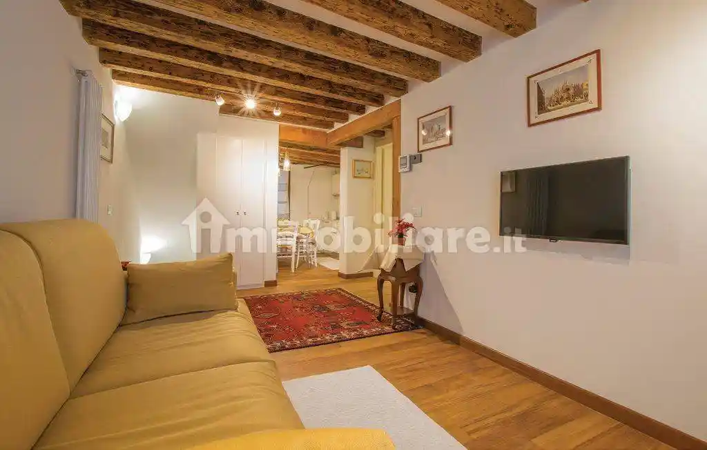 Bilocale Calle de la Malvasia Vechia 2267, Santi Giovanni e Paolo - Santa Maria Formosa, Venezia - foto 3