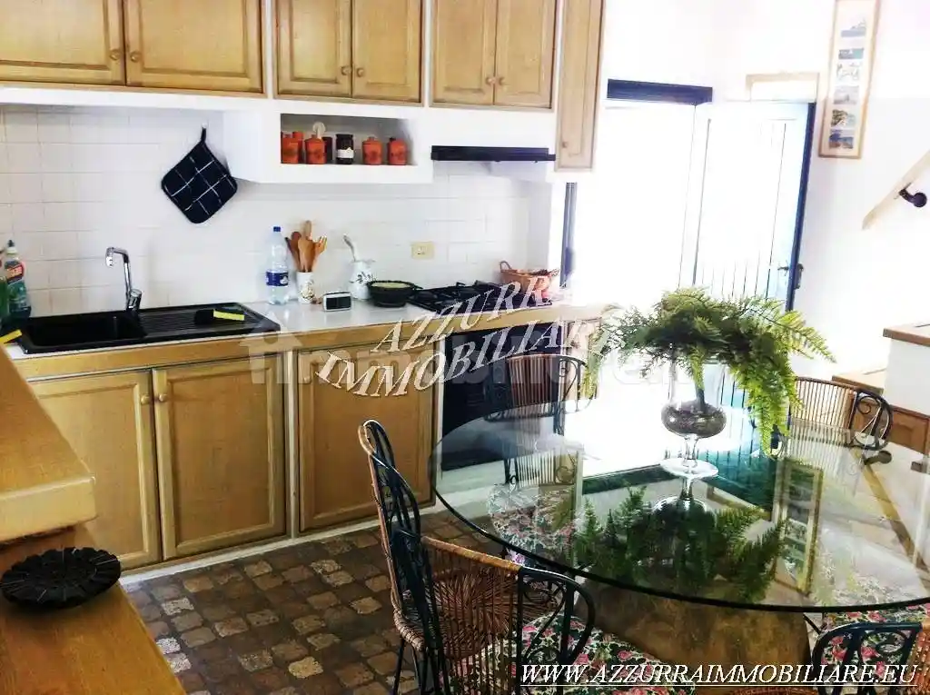 Appartamento in vendita a Albissola Marina