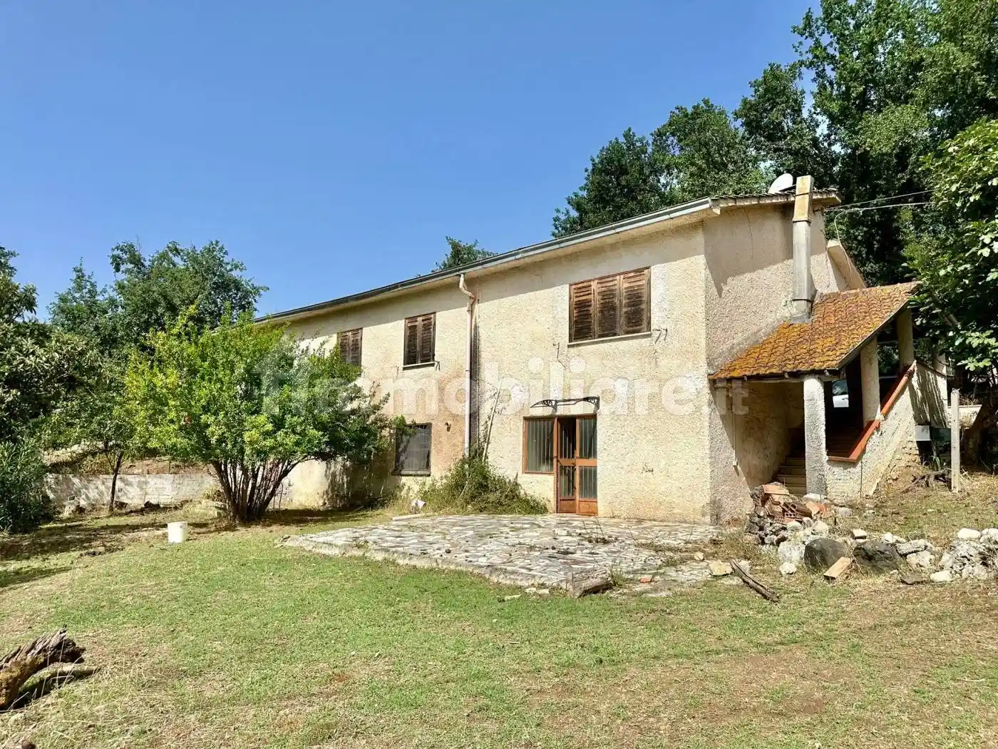 Villa in vendita a Giuliano di Roma