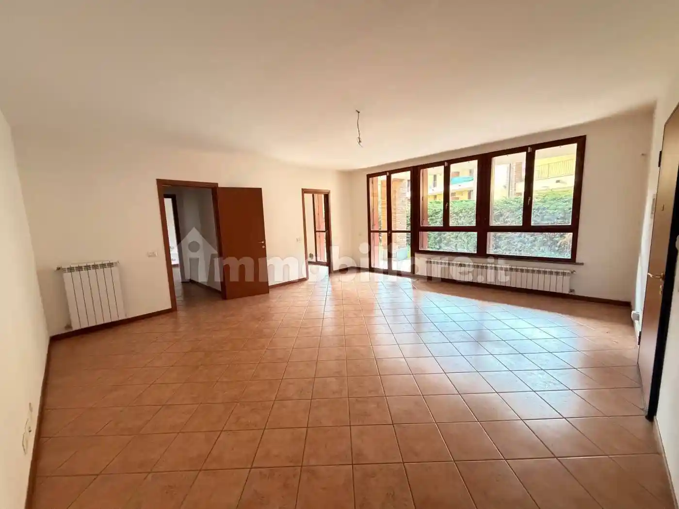 Appartamento in vendita a Gazzada Schianno