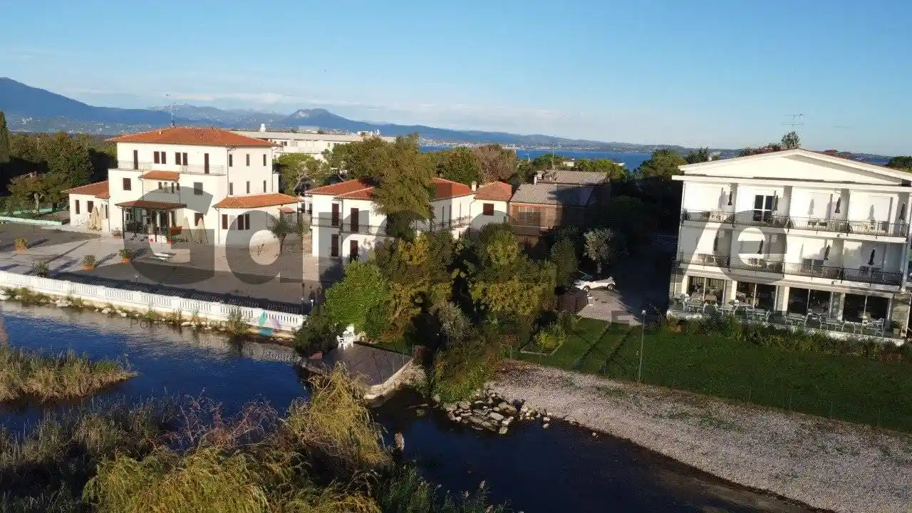 Appartamento in vendita a Sirmione