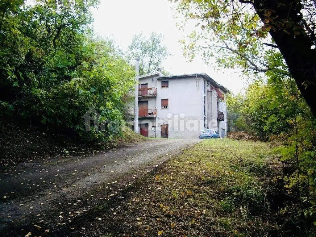 Rustico - Casale in vendita a Montorio al Vomano