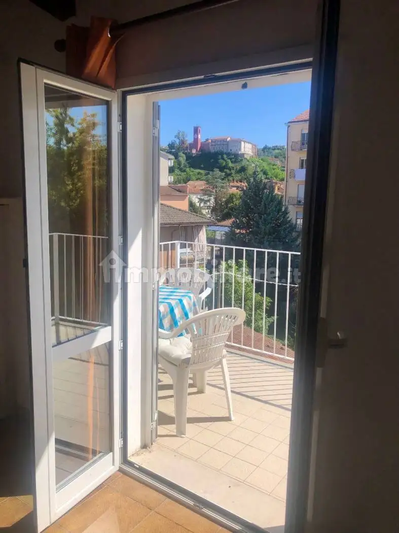 Bilocale via Torino 29, Dogliani