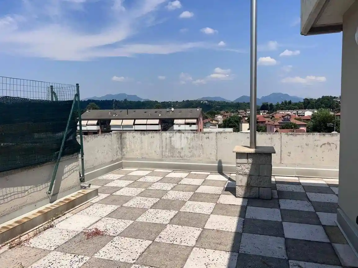 Attico - Mansarda in vendita a Malnate