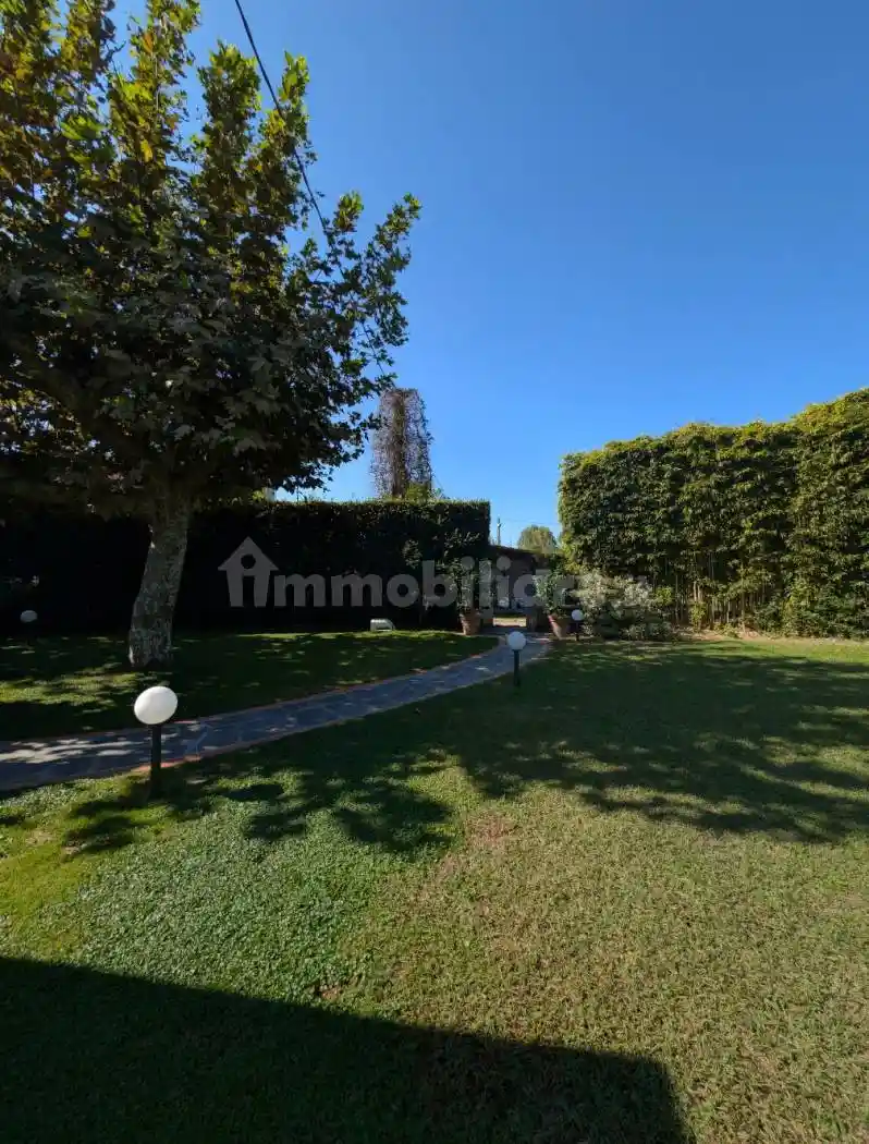 Villa in vendita a Pietrasanta