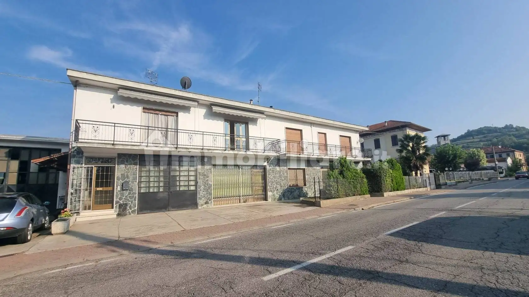 Rustico - Casale in vendita a Mombercelli