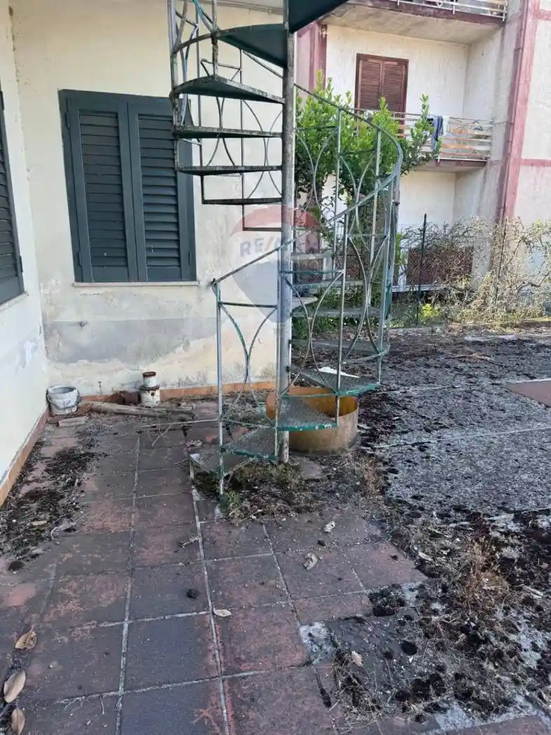 Casa indipendente in vendita a Sant'Andrea del Garigliano