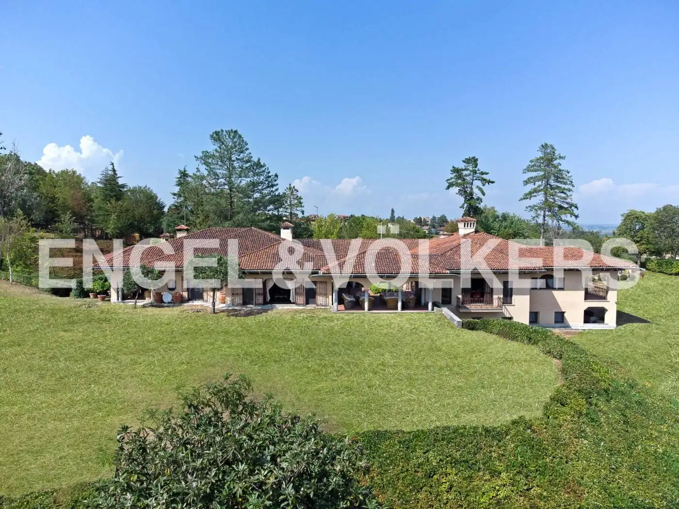 Villa in vendita a Casale Monferrato