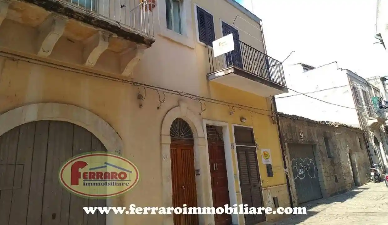 Casa indipendente in vendita a Scicli
