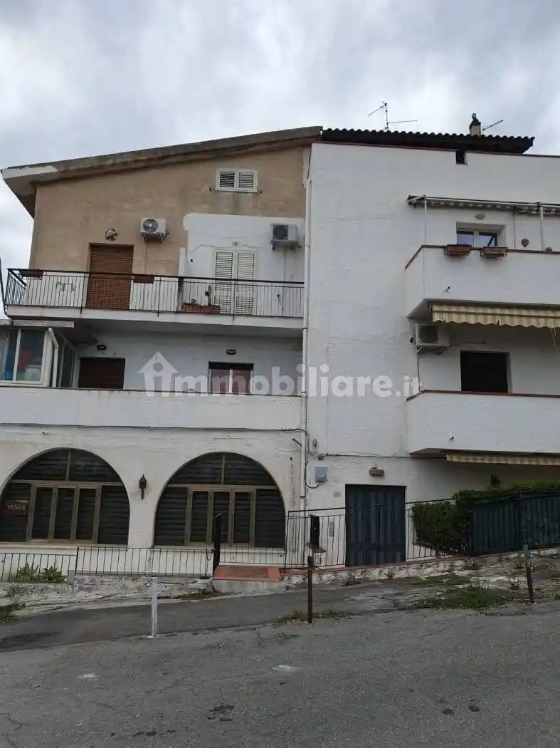Appartamento in affitto a Giardini-Naxos